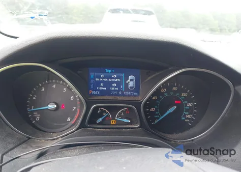 2013 Ford Focus Se z USA, uszkodzony, nr VIN 1FADP3F21DL307002